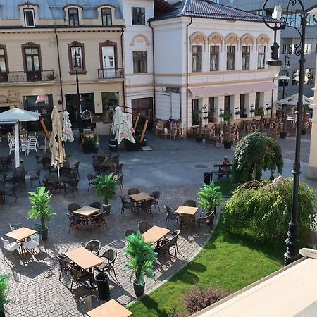 Apartmán Central 2 Craiova Exteriér fotografie